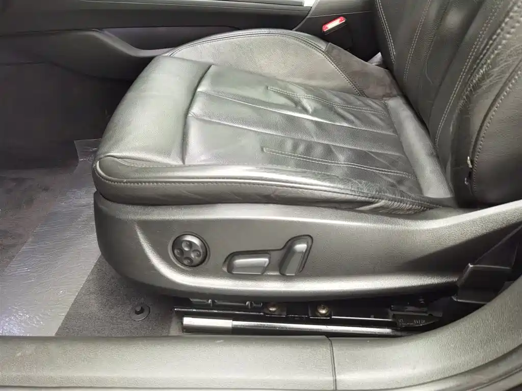 Audi A4L 2019 40 TFSI Fashion (China V) фото 20