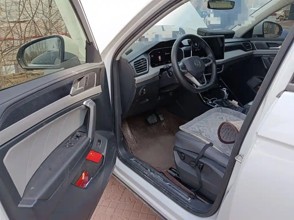 Volkswagen Tayron 2024 300TSI 2WD Luxury Plus Advanced фото 13