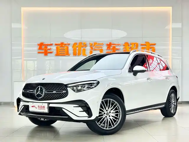 MERCEDES-BENZ GLC