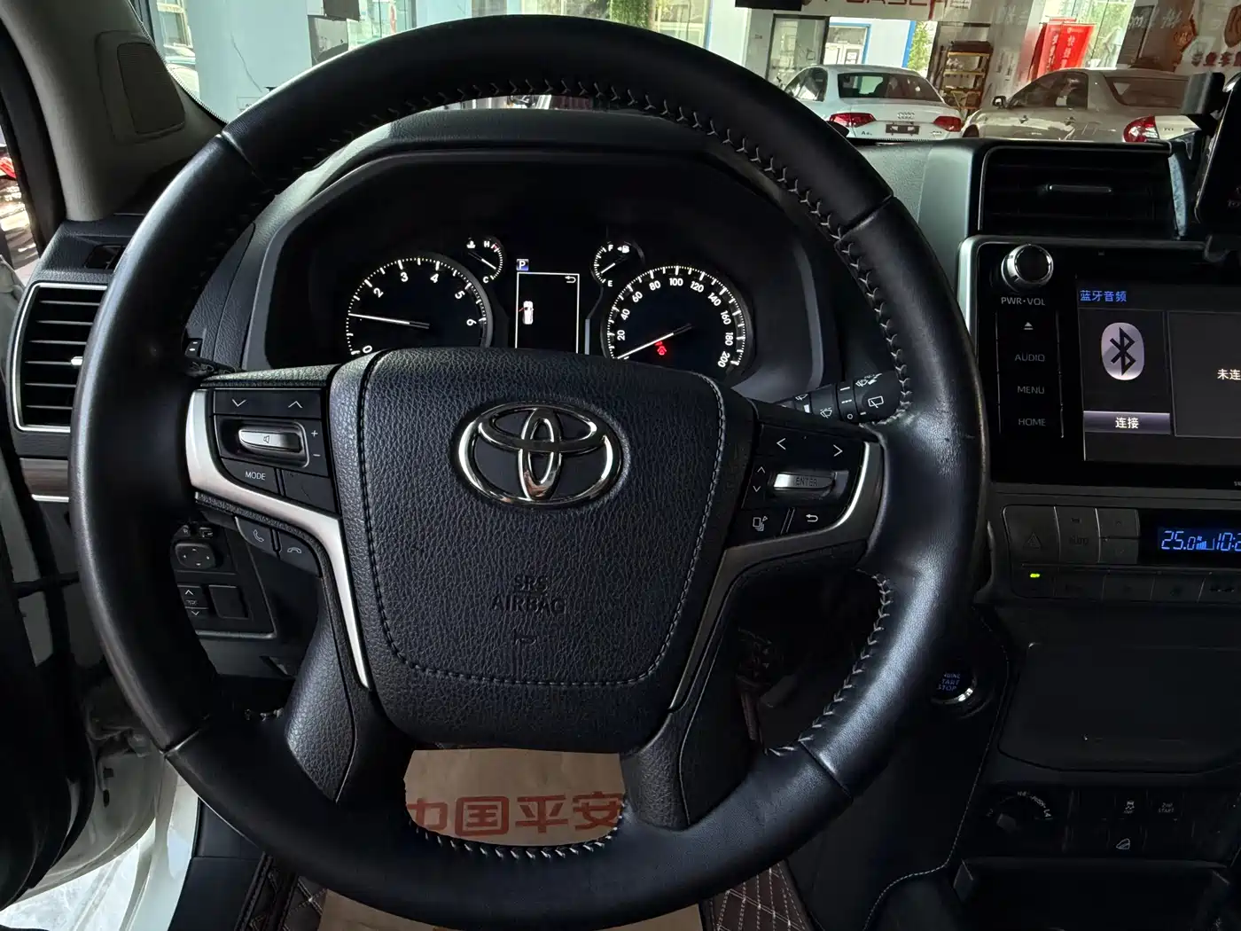Toyota Prado 2018 3.5L Auto TX-L фото 7