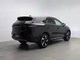 Фото 2 - BYD Tang New Energy