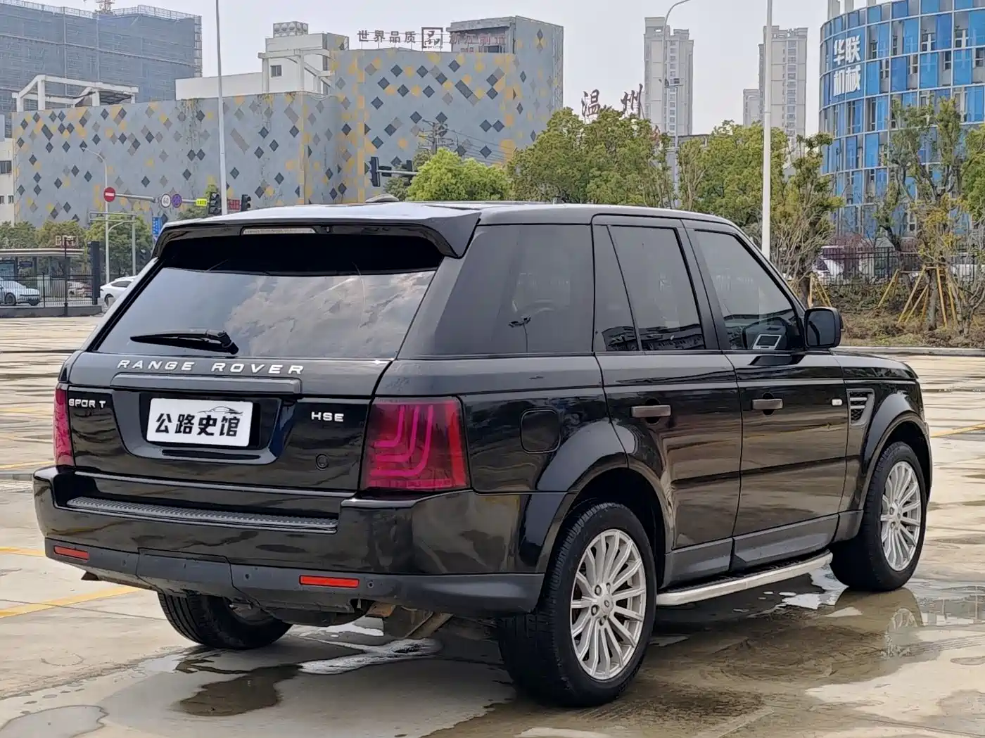 Land Rover Range Rover Sport 2010 3.0 TDV6 HSE Diesel фото 5
