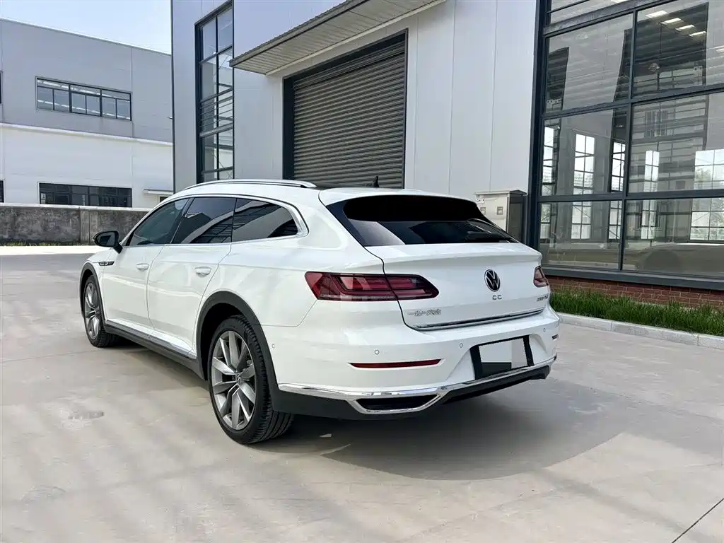 Volkswagen FAW-Volkswagen CC 2023 Shooting Brake 380TSI Hunter's Heart Edition фото 18