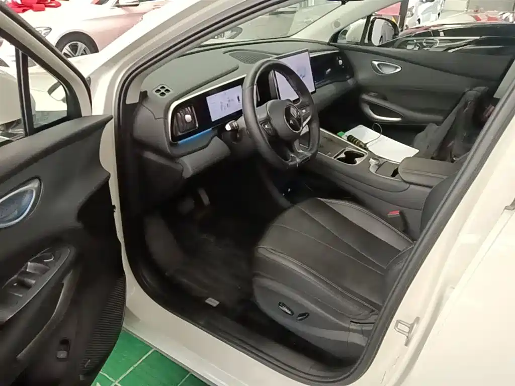 BYD Hai Shi 05 EV 2025 520KM Flagship Smart Navigation Edition фото 16