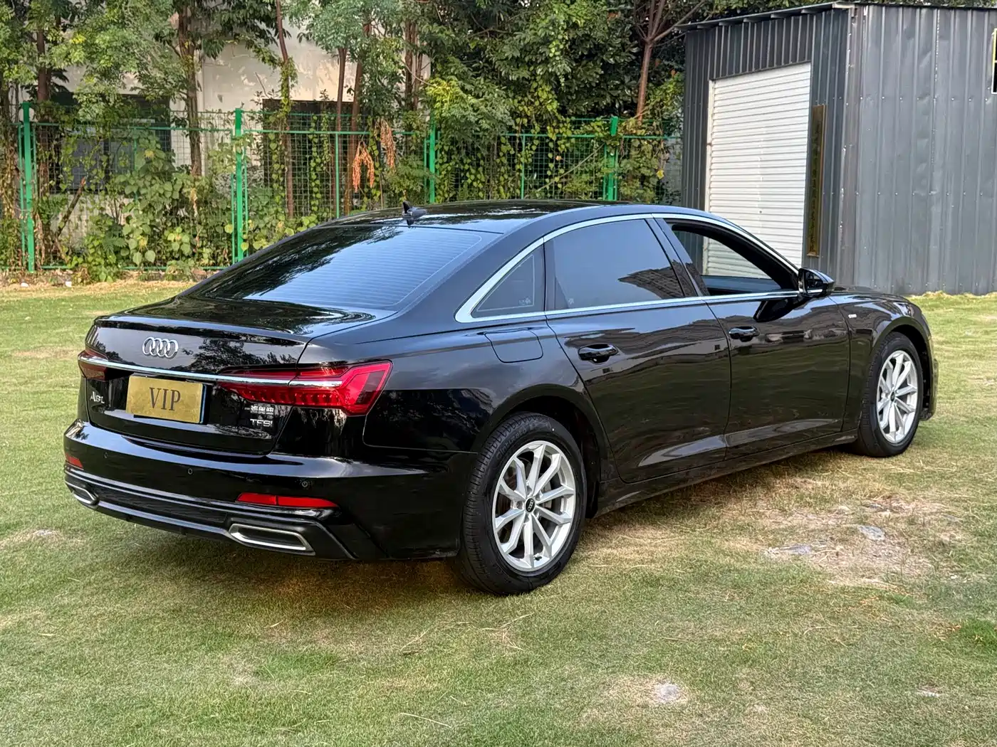 صورة 4 - Audi A6L