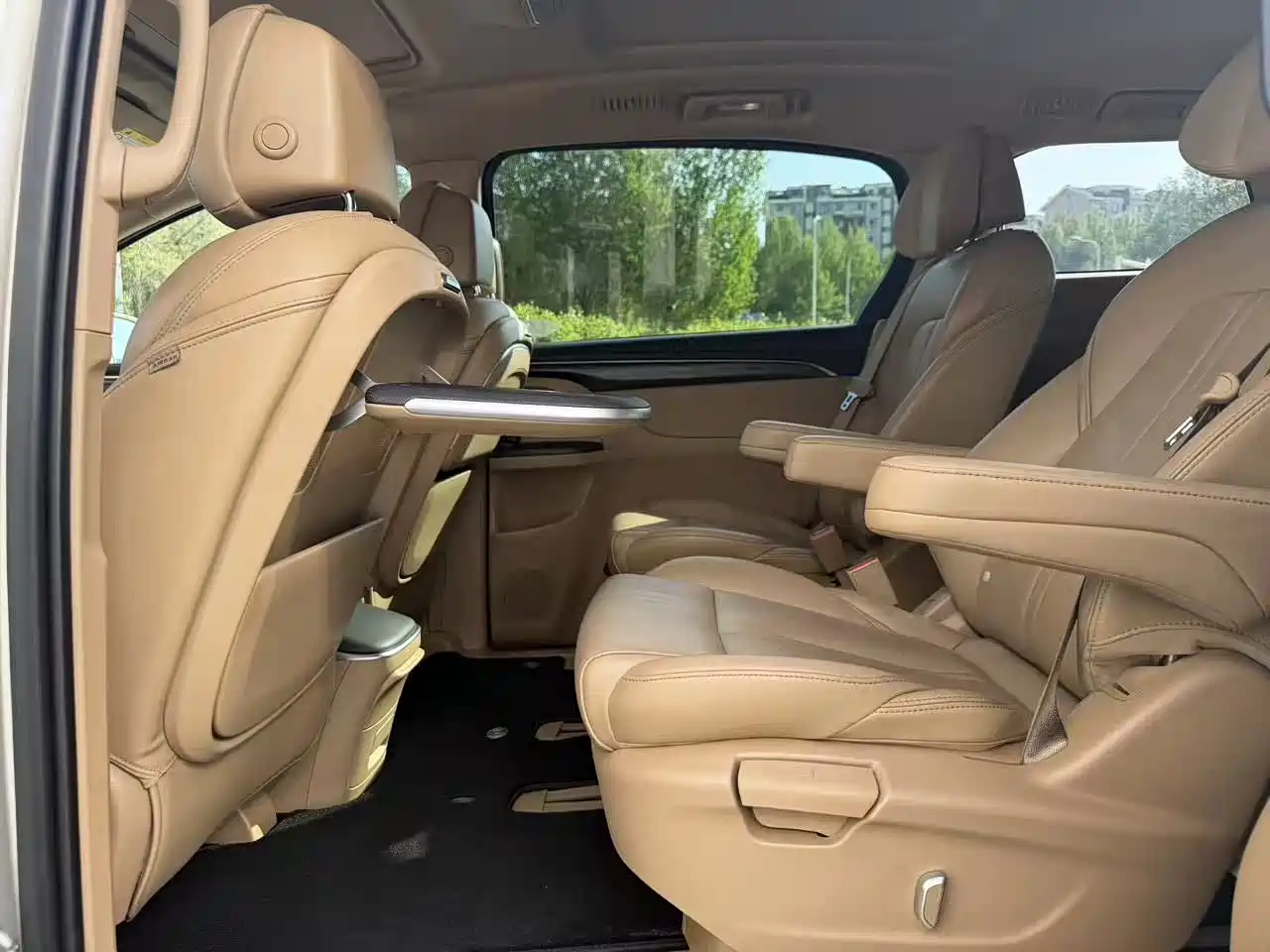 Buick GL8 2020 Model ES Landglory 653T Premium фото 5