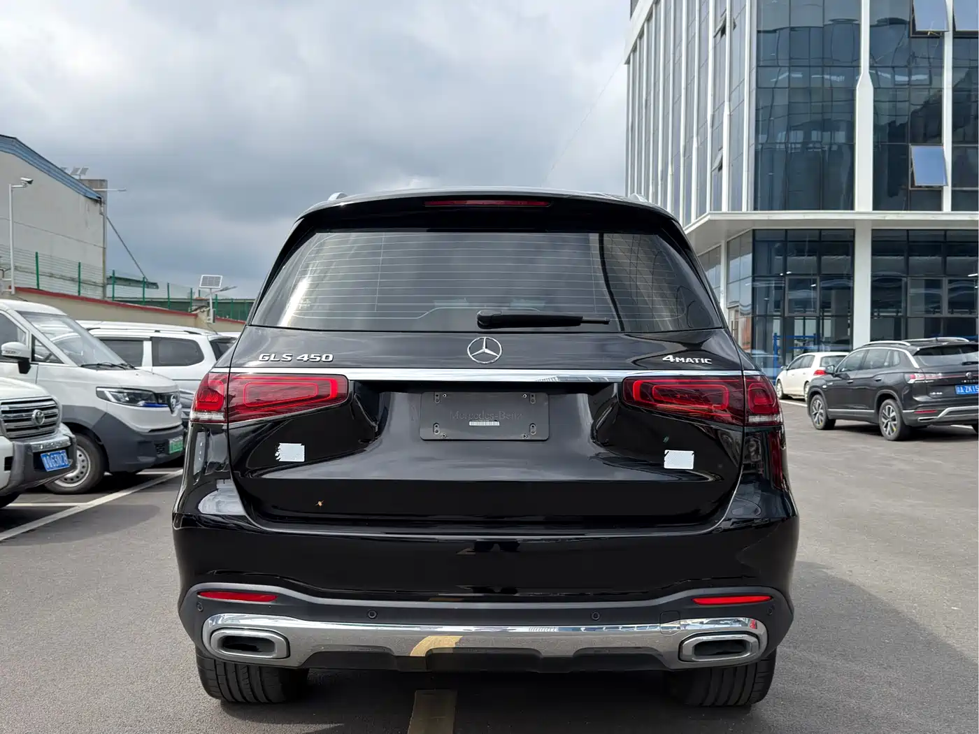 Mercedes-Benz GLS 2023 Second Facelift GLS 450 4MATIC Fashion фото 15