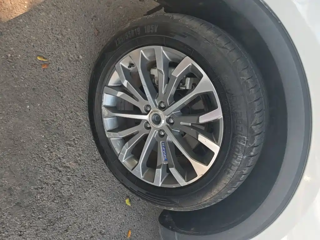 Фото 23 - Haval H6