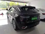 Фото 5 - Lynk & Co 01