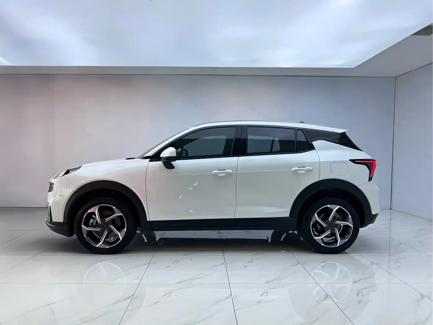 LYNK 06