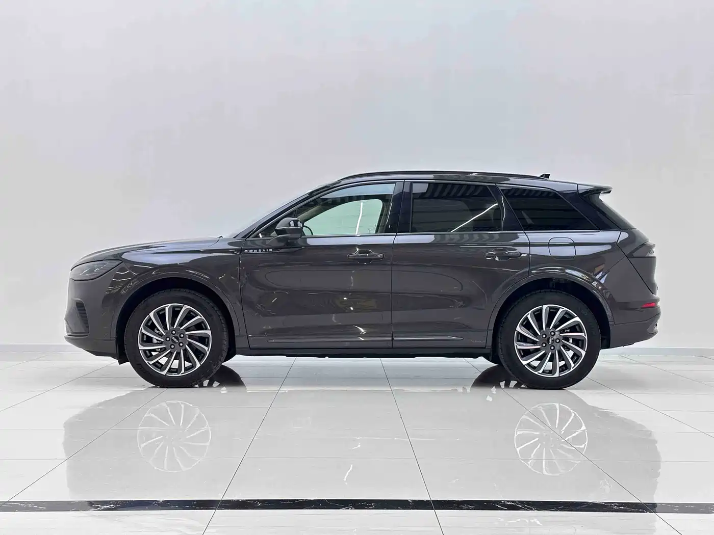 Lincoln Adventurer 2025 2024 1.5T FWD Elegance Hybrid