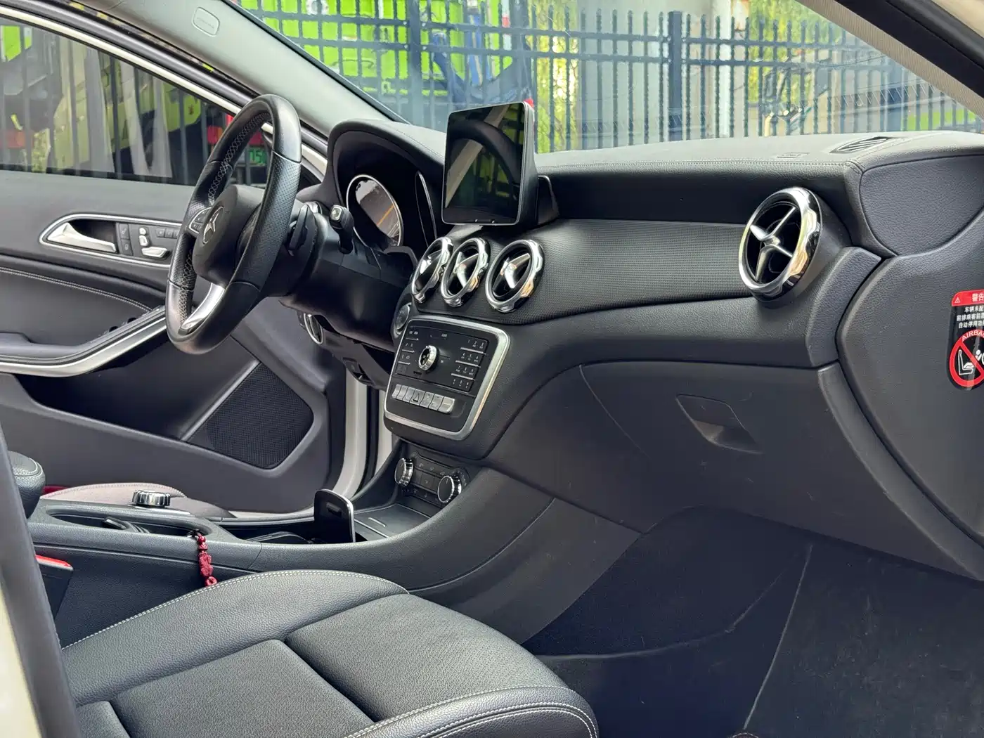 Mercedes-Benz GLA 2018 GLA 200 Fashion фото 9