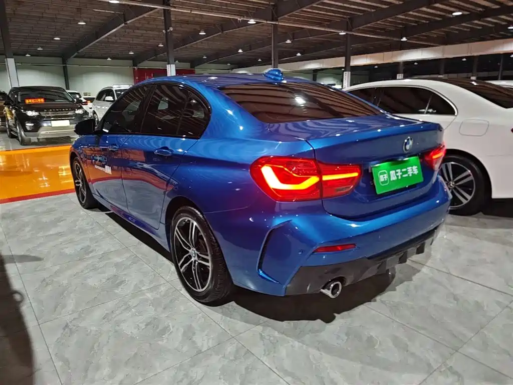 BMW 1 Series 2019 118i M Sport Package фото 5