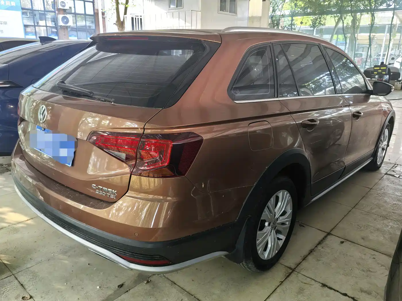 VOLKSWAGEN C-TREK WEI COLLAR