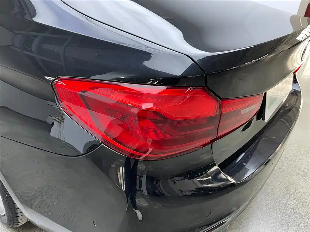 BMW 5 Series 2019 Facelift 525Li M Sport Package фото 33
