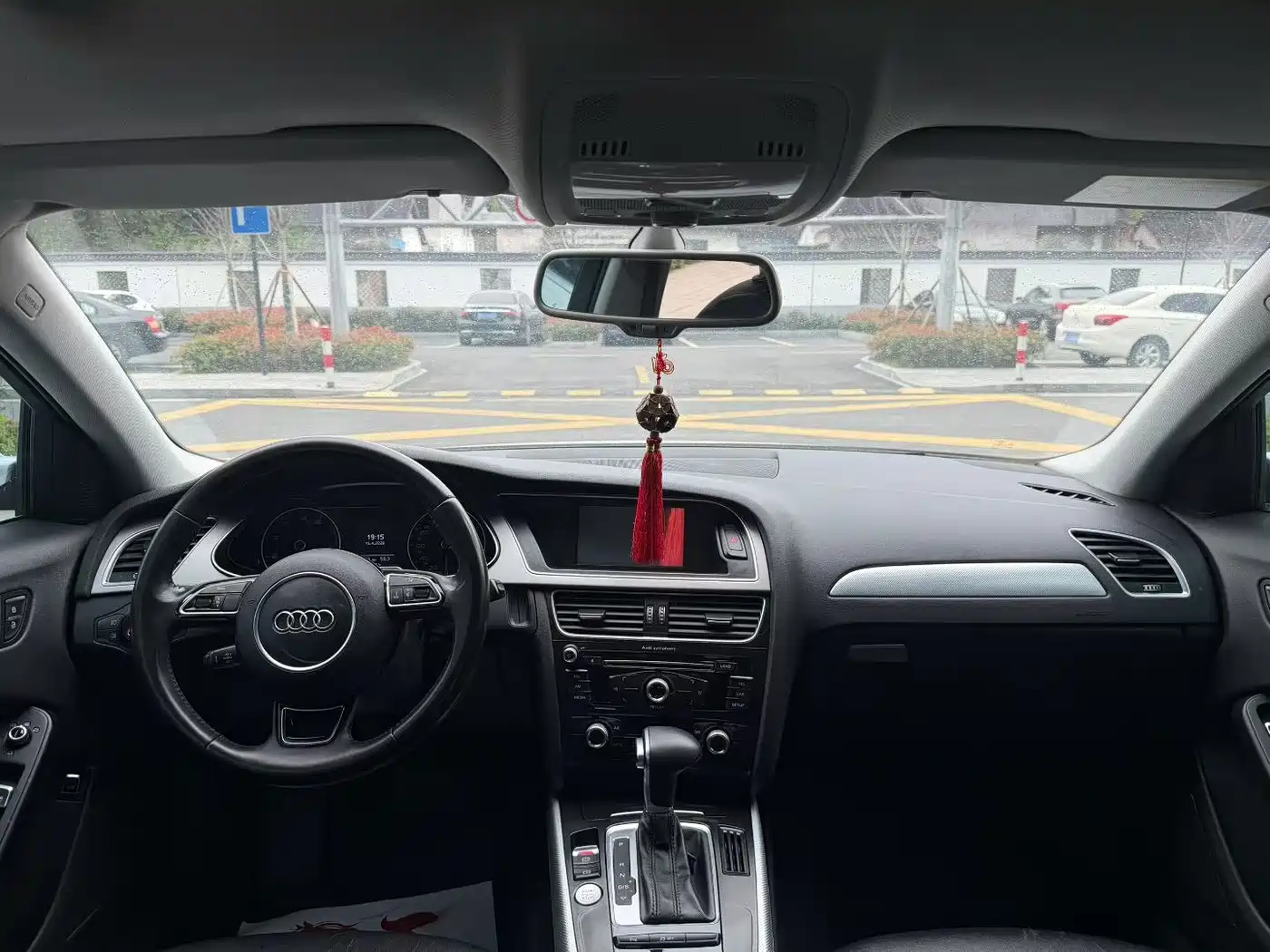 Audi A4L 2016 35 TFSI Collector's Edition Automatic Standard фото 7