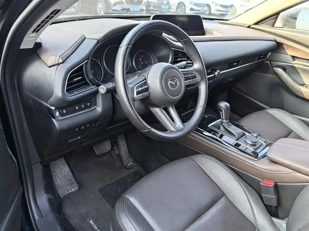 Mazda CX-30 2025 2024 2.0L Automatic Jiayue