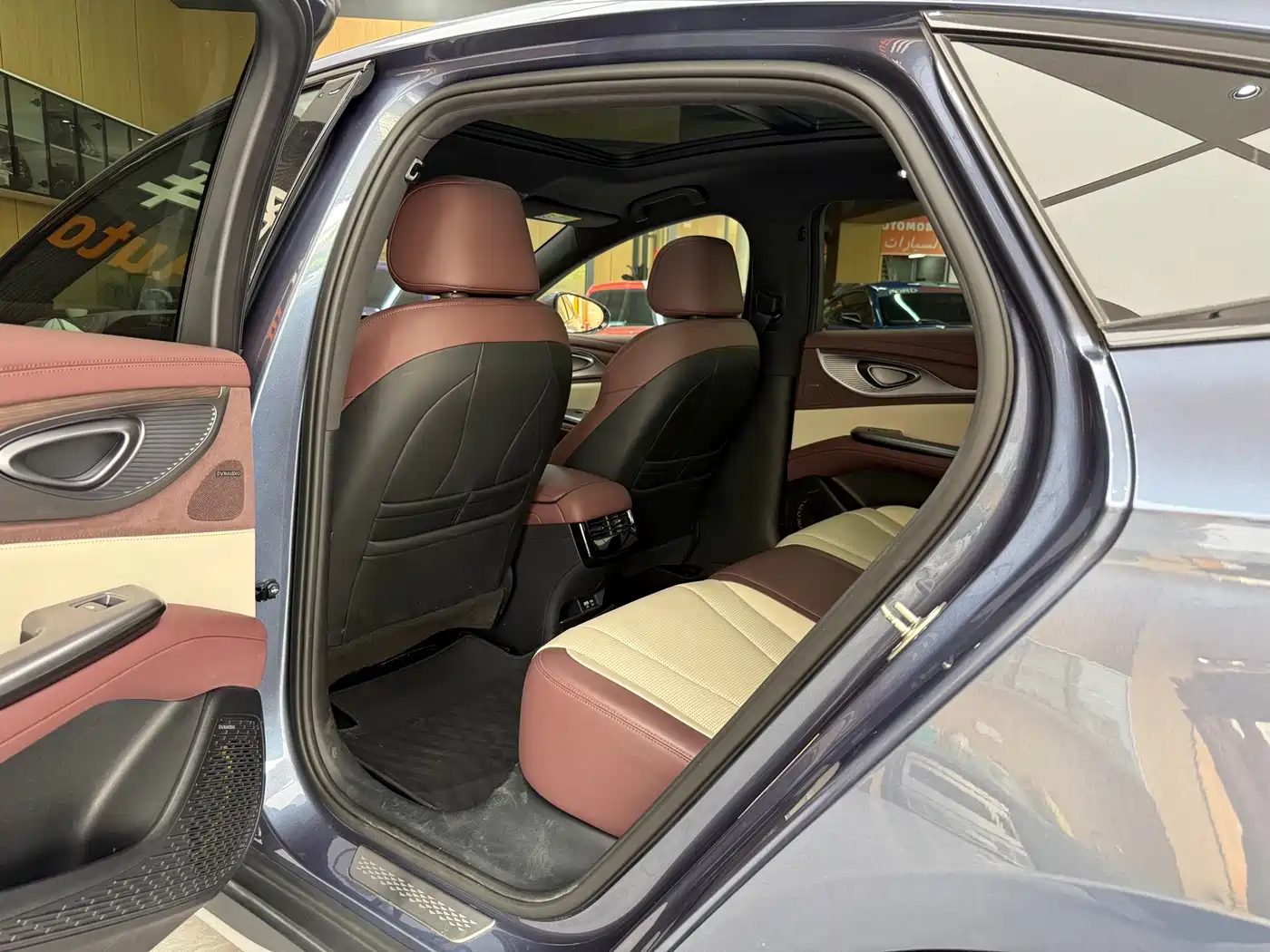 BYD Seal 2023 DM-i 1.5T 121km Premium фото 25