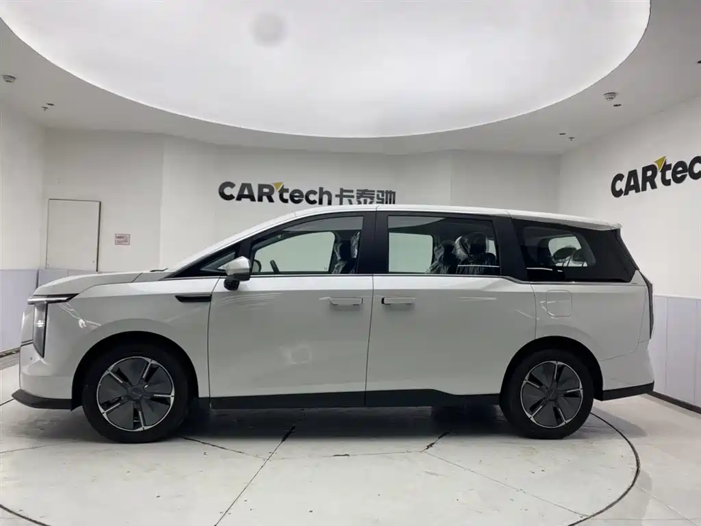SAIC Maxus Dajia 7 2024 Facelift Super Hybrid Long Range Enjoyment Edition фото 3