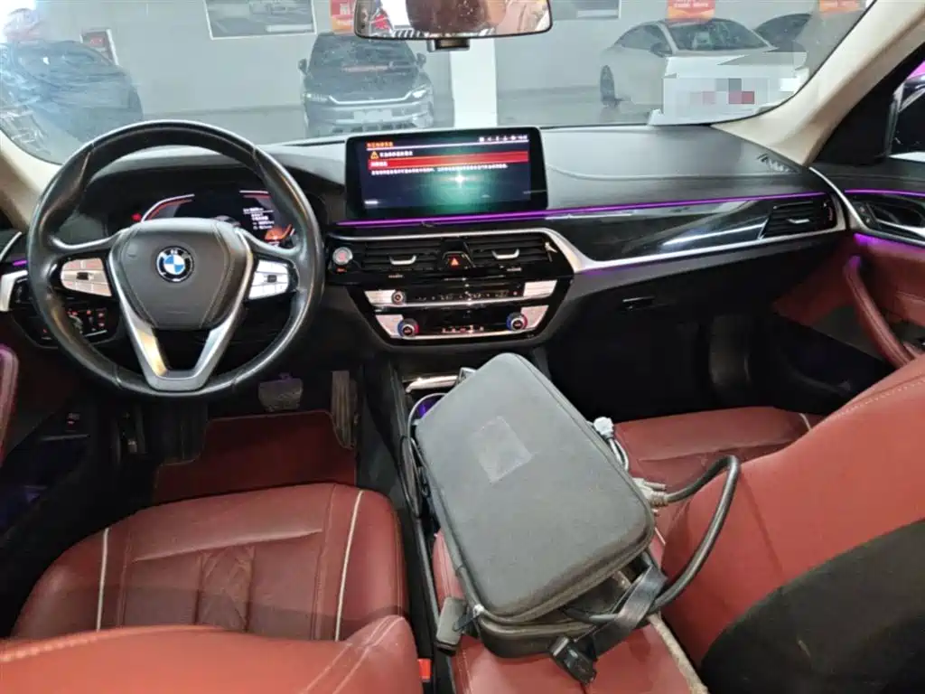 BMW 5 Series 2022 Model Second Facelift 525Li Luxury Package фото 6