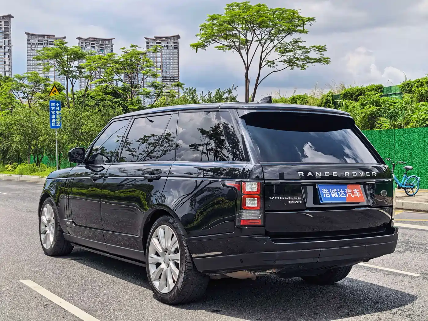 Фото 17 - Land Rover Range Rover