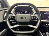 Фото 10 - Audi Q5 e-tron