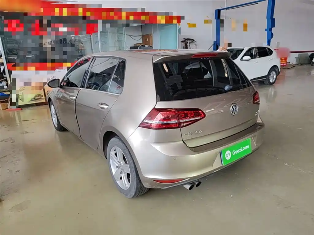 Volkswagen Golf 2017 230TSI Auto Comfort Millionth Anniversary Edition фото 5