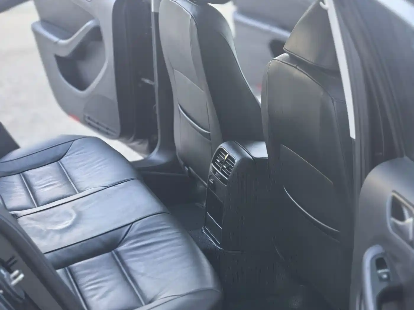 Volkswagen Sagitar 2012 1.4TSI Manual Luxury фото 13