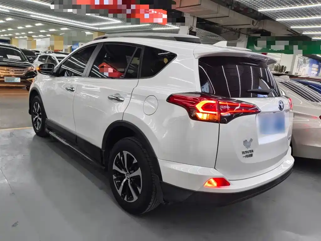 Toyota RAV4 Rongfang 2016 2.0L CVT 2WD Comfort (China V) фото 23