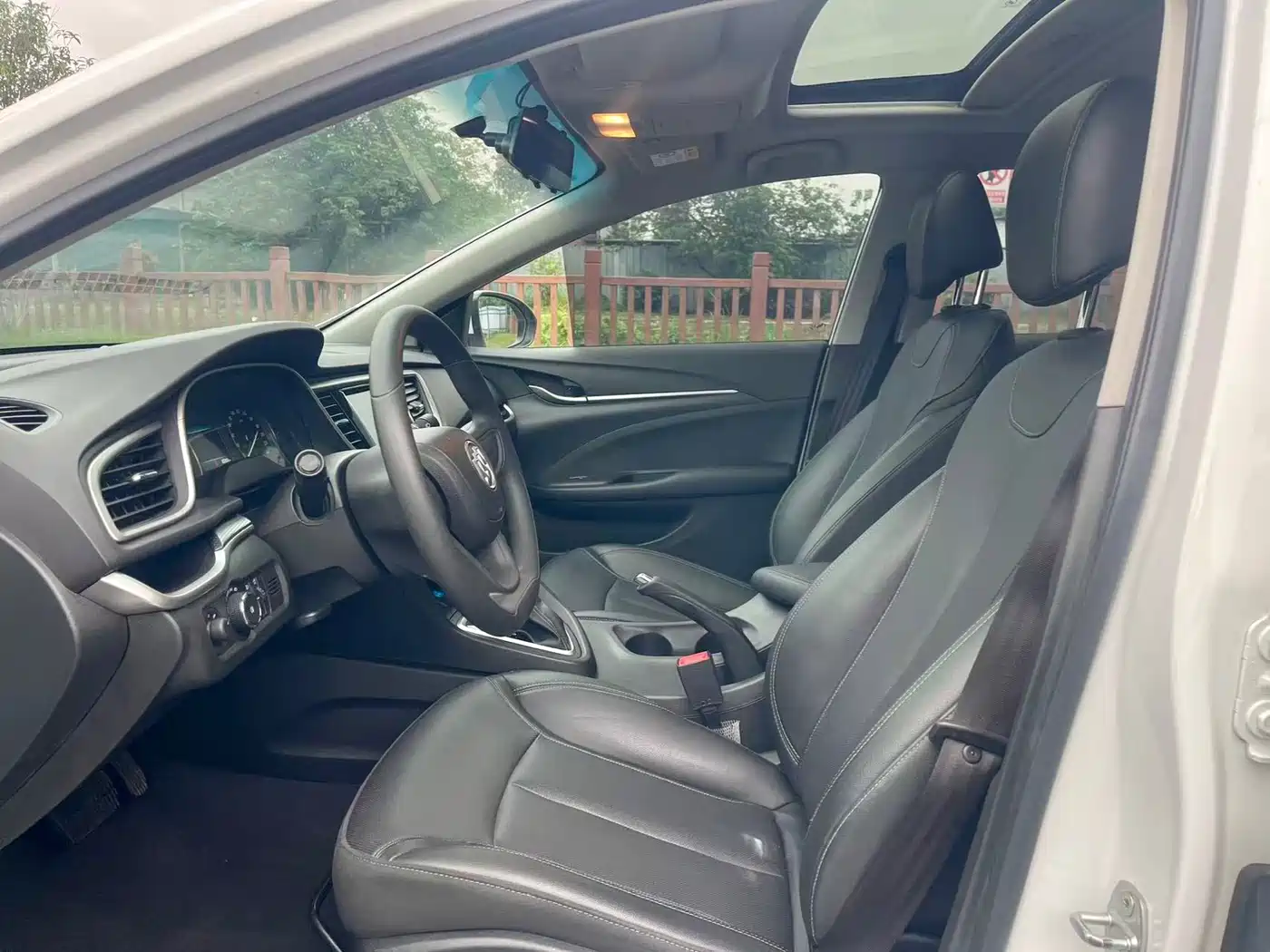 Buick Excelle 2021 Facelift 1.3T Auto Mild Hybrid Elite фото 5