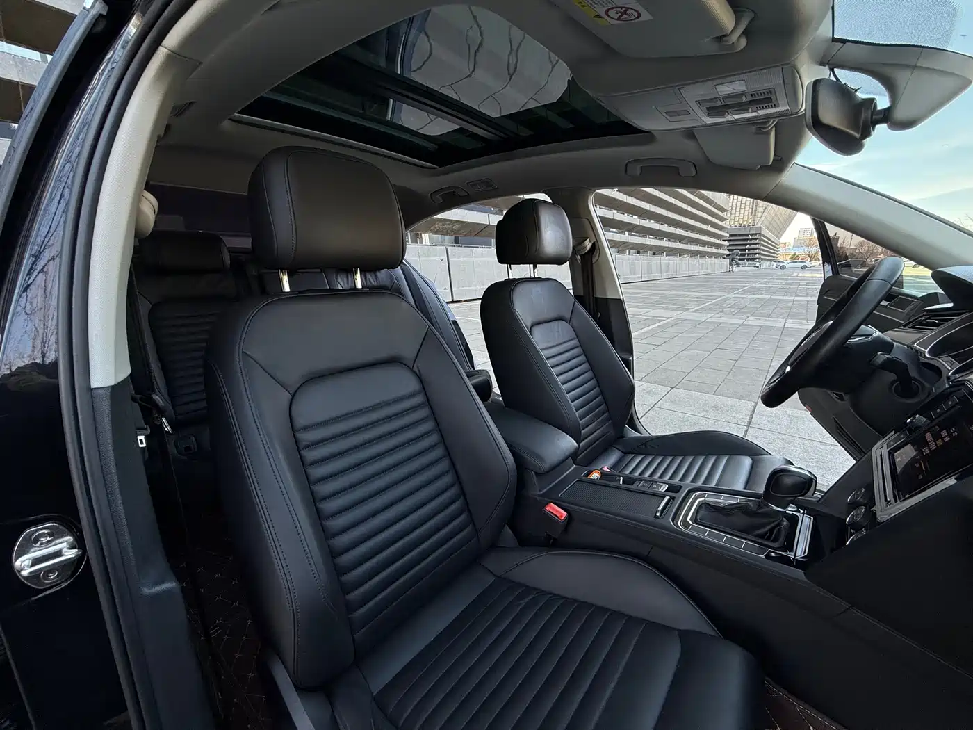 Volkswagen Magotan 2019 330TSI DSG Luxury China V фото 18