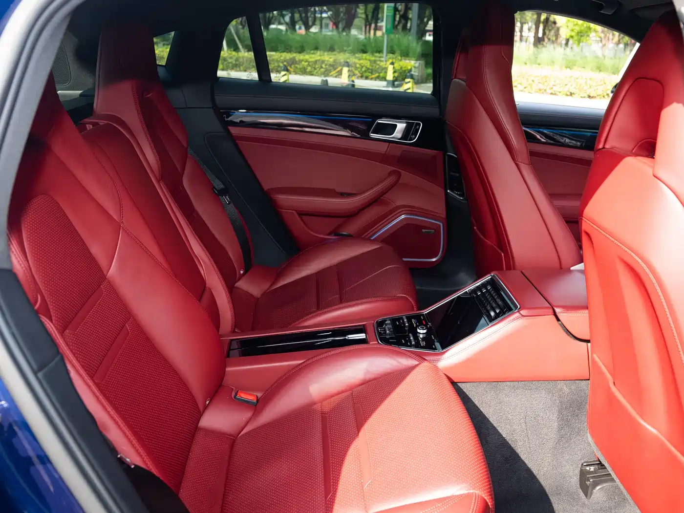 Porsche Panamera 2020 Panamera 10th Anniversary Edition 2.9T фото 13