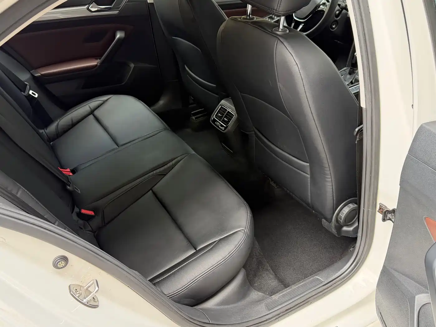 Volkswagen Lamando 2017 230TSI DSG Trend Edition фото 13