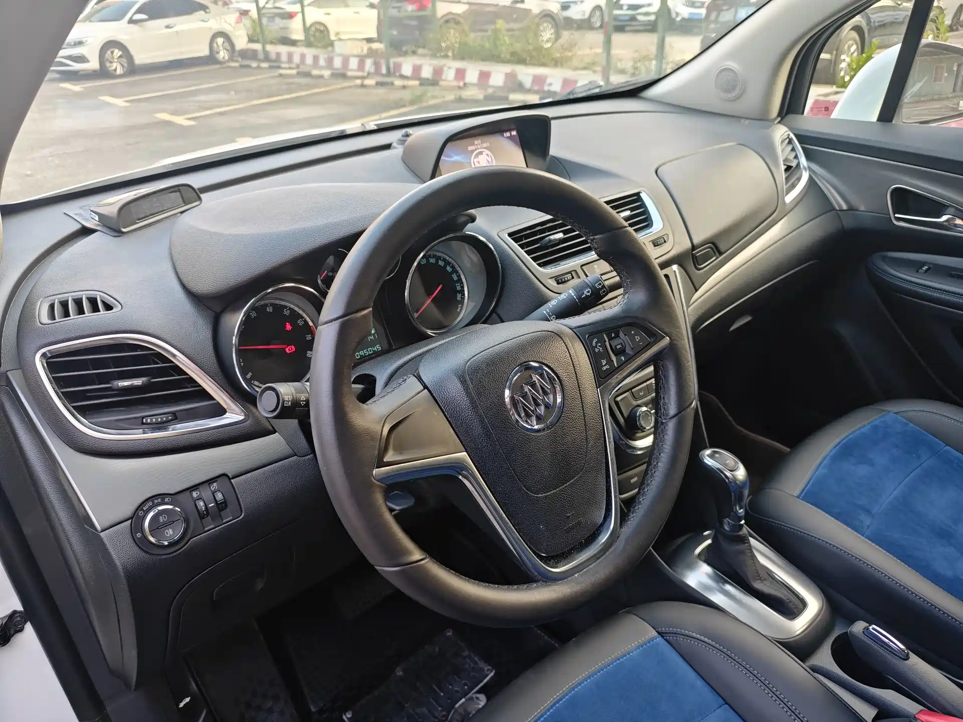 Фото 8 - Buick Encore