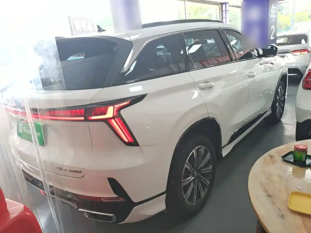 Фото 7 - Changan CS75 PLUS