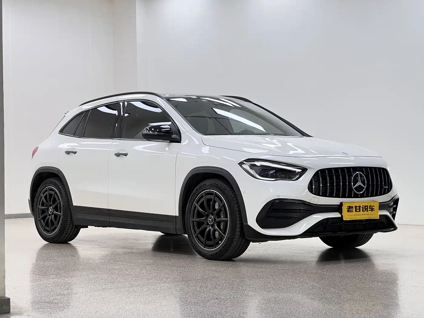 MERCEDES-BENZ GLA AMG