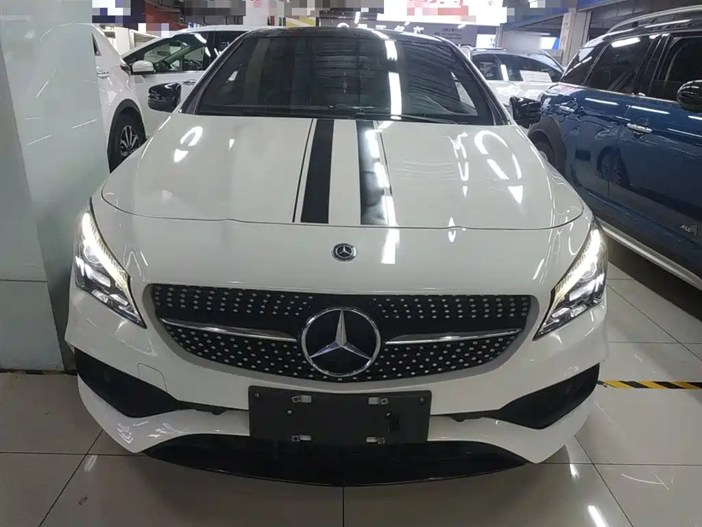 Mercedes-Benz CLA (Import) 2017 CLA 220 4MATIC Polar Limited Edition фото 3