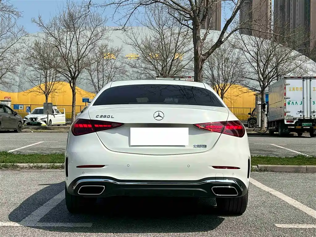MERCEDES-BENZ CLASS C