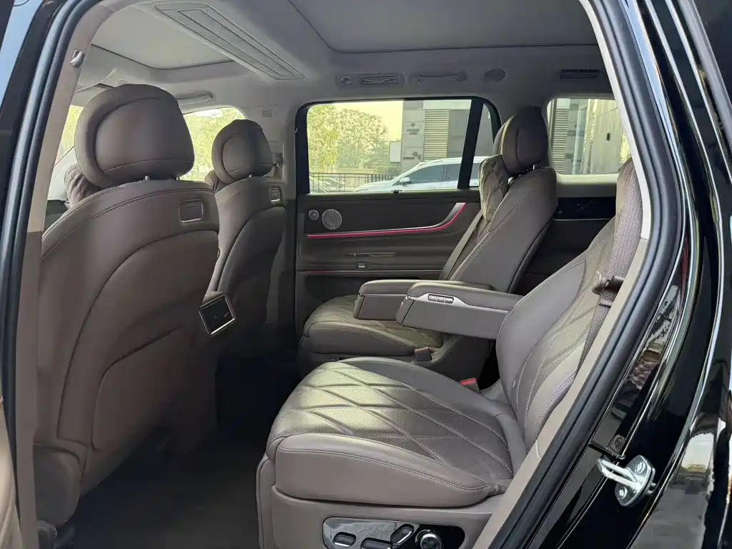 Aito M9 2026 2025 Extended Range Ultra 52kWh 6-Seater