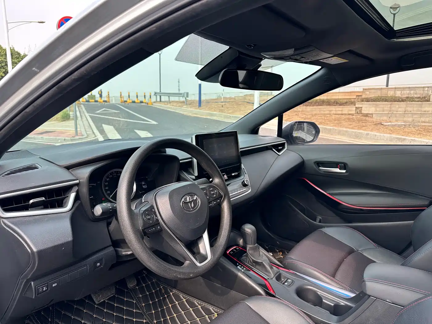 Toyota Levin 2021 Dual Engine 1.8H E-CVT Sport фото 9