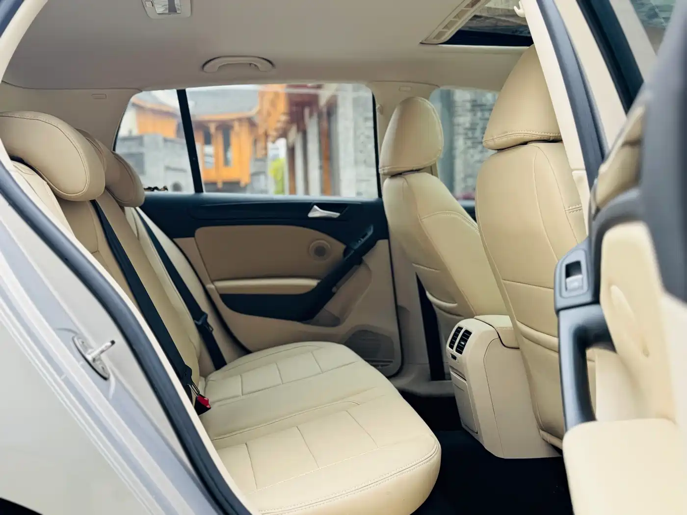 Volkswagen Golf 2012 1.6 Automatic Comfort Type фото 14