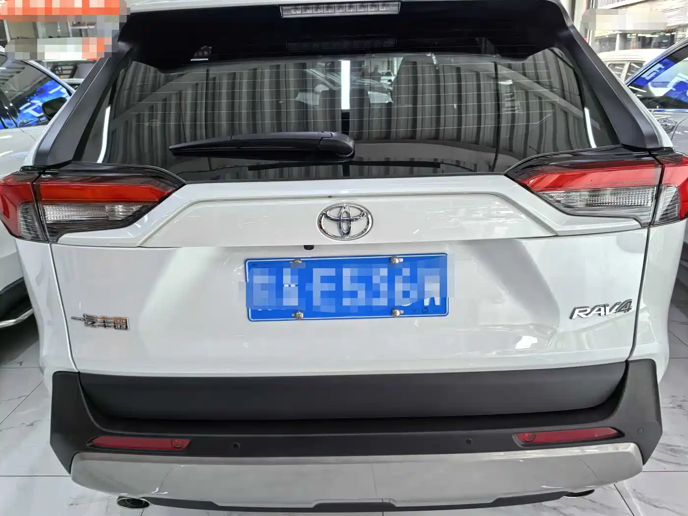 Toyota RAV4 Rongfang 2024 2.0L CVT FWD Style Plus Edition фото 5