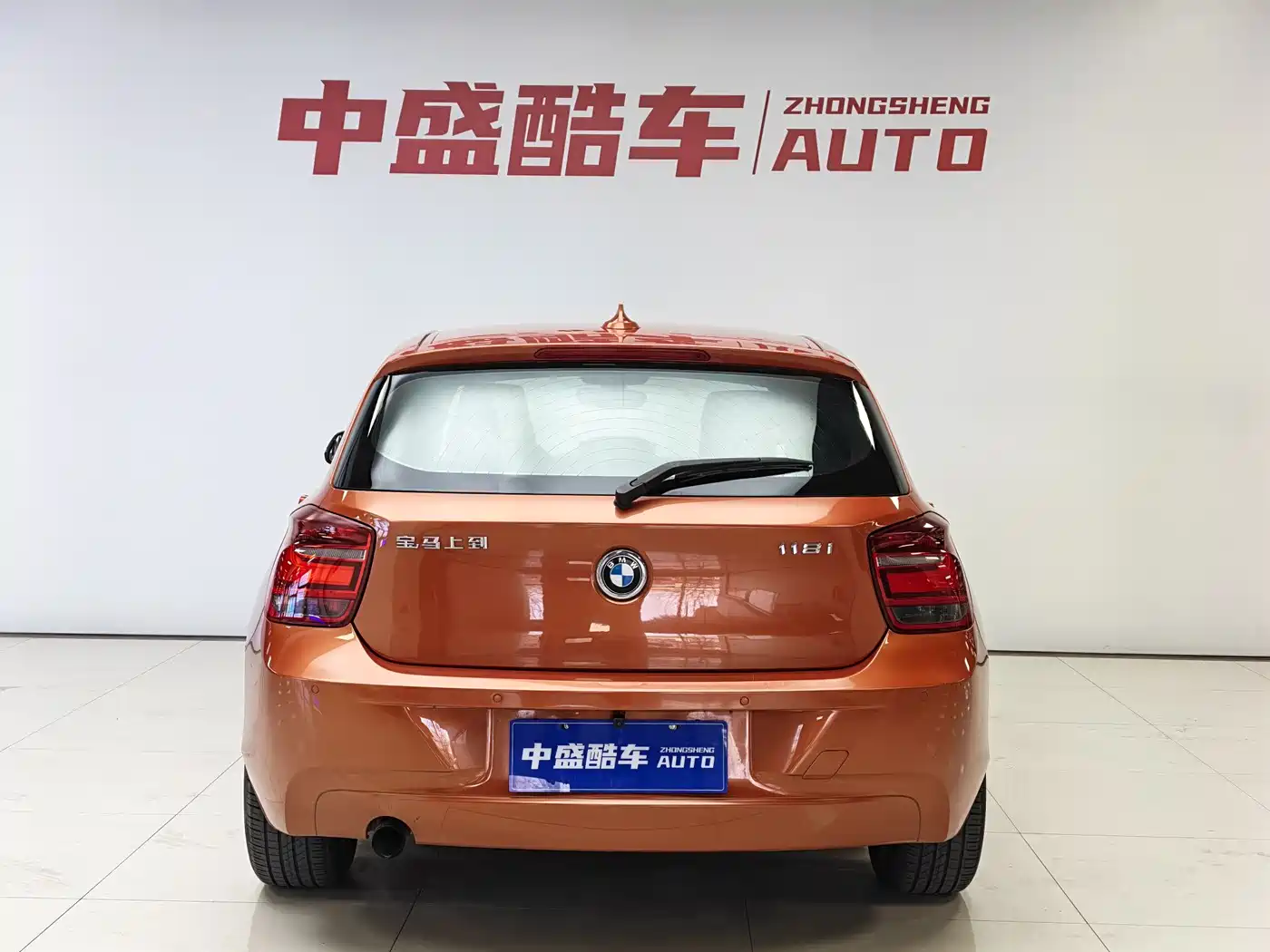 BMW 1 Series (Import) 2013 Facelift 118i Leading Model фото 5