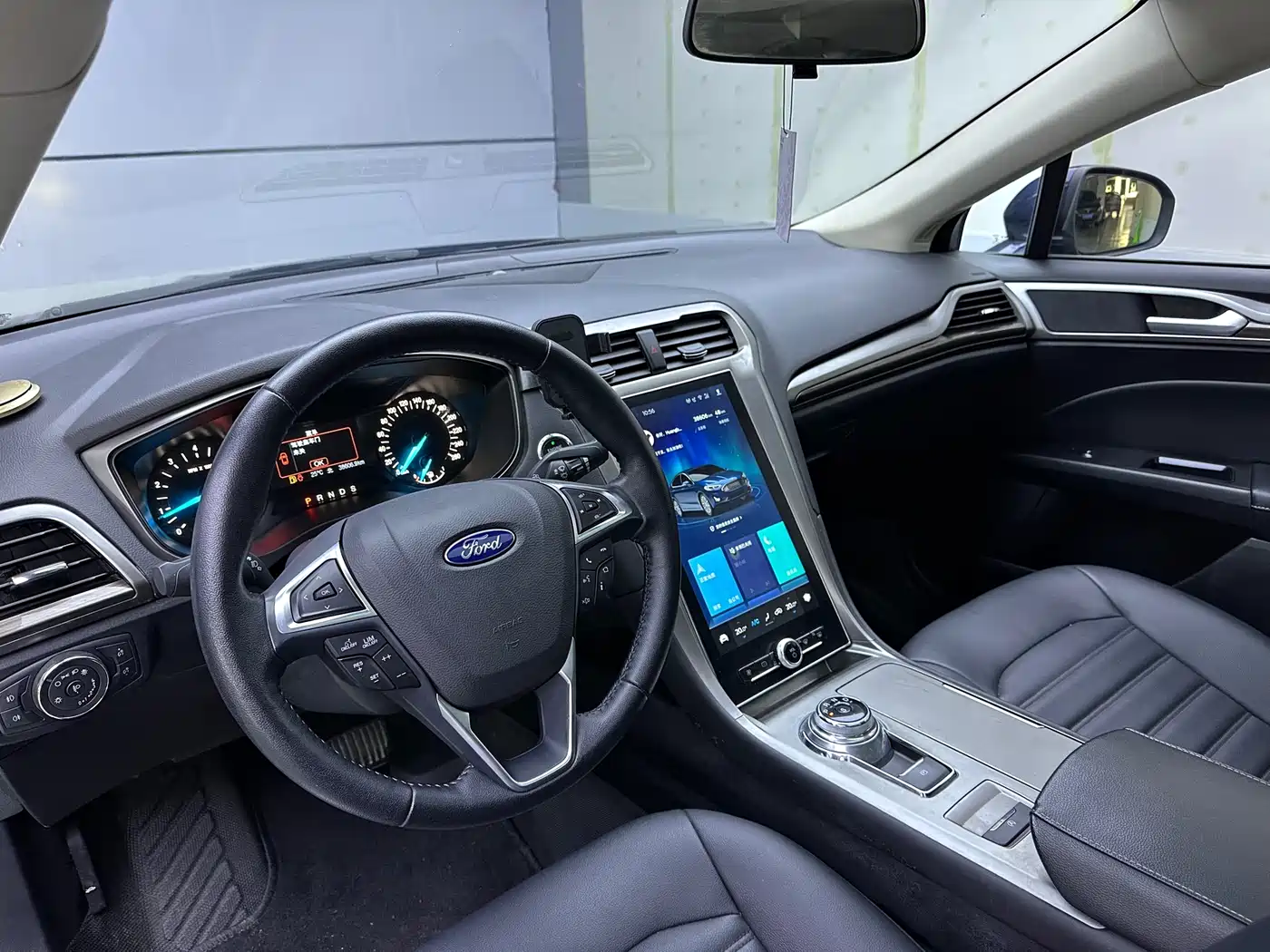 FORD MONDEO