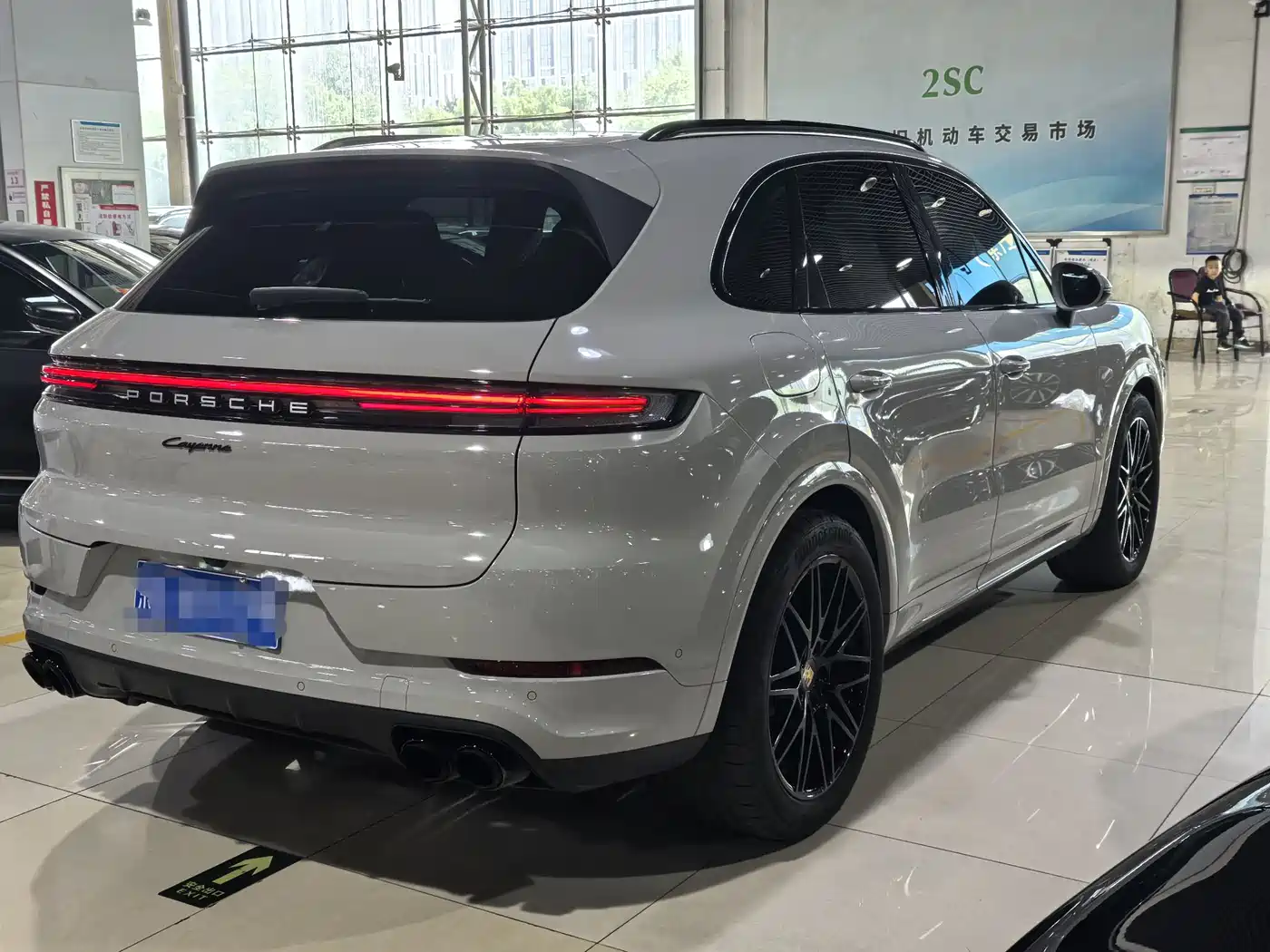 Porsche Cayenne 2025 Cayenne 3.0T фото 27