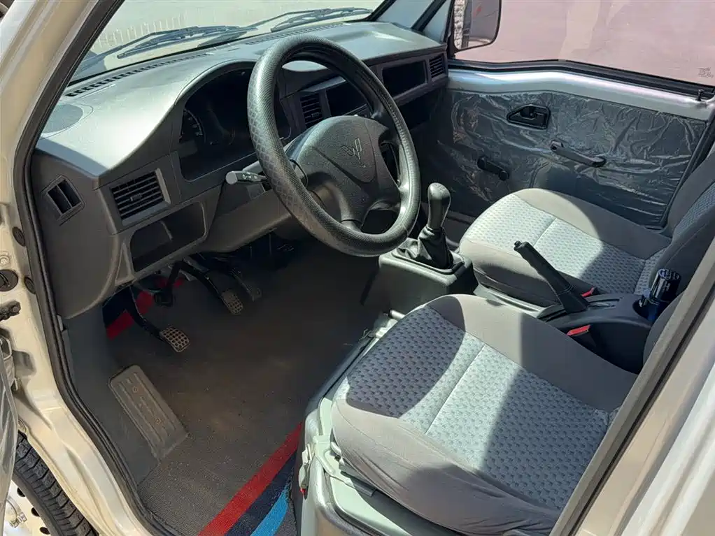 Wuling Motors Wuling Zhiguang 2022 2020 1.2L Utility China VI LSI