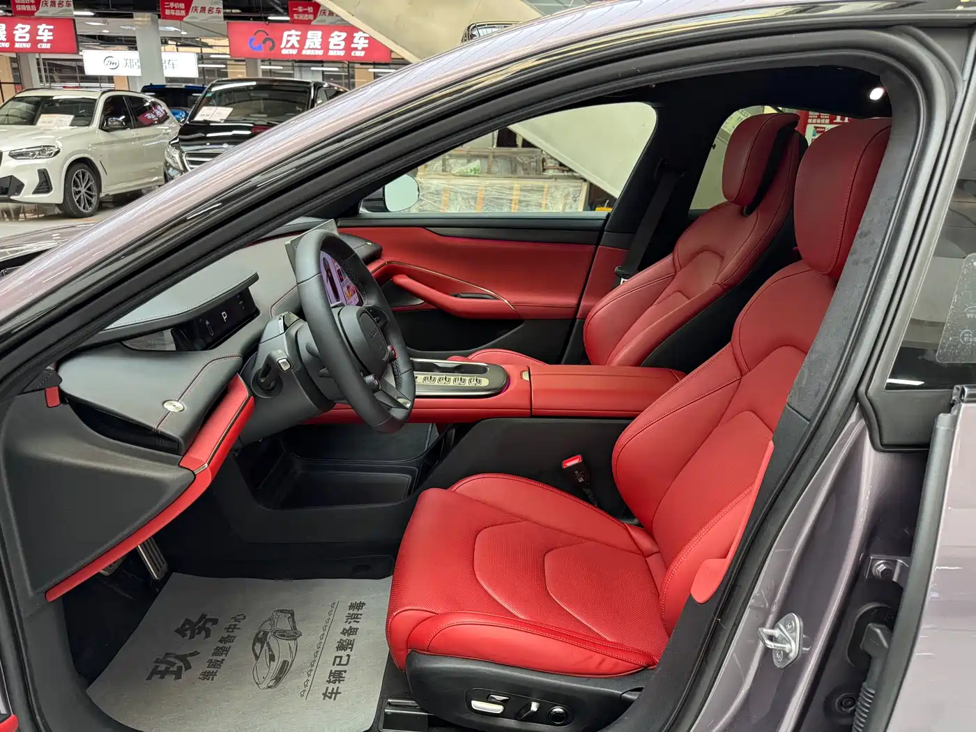 Xiaomi Auto Xiaomi SU7 2024 AWD Extended Range Advanced Smart Driving Max Edition фото 6