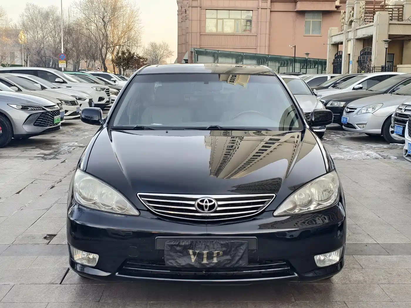 Toyota Camry (Overseas) 2005 2.4 Luxury Edition фото 2