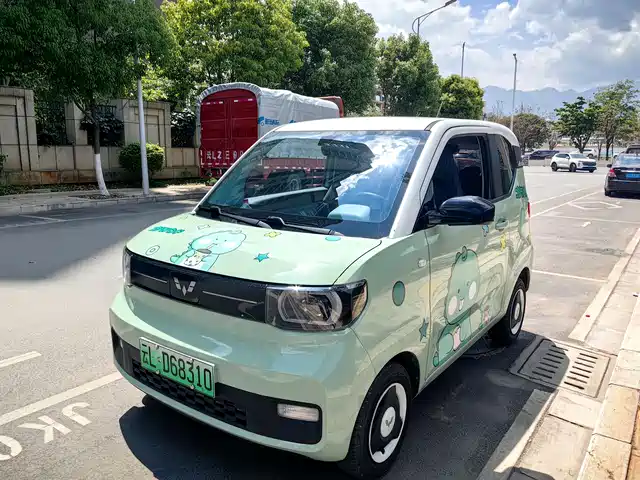 WULING AUTOMOBILE HONGGUANG MINIEV 2022
