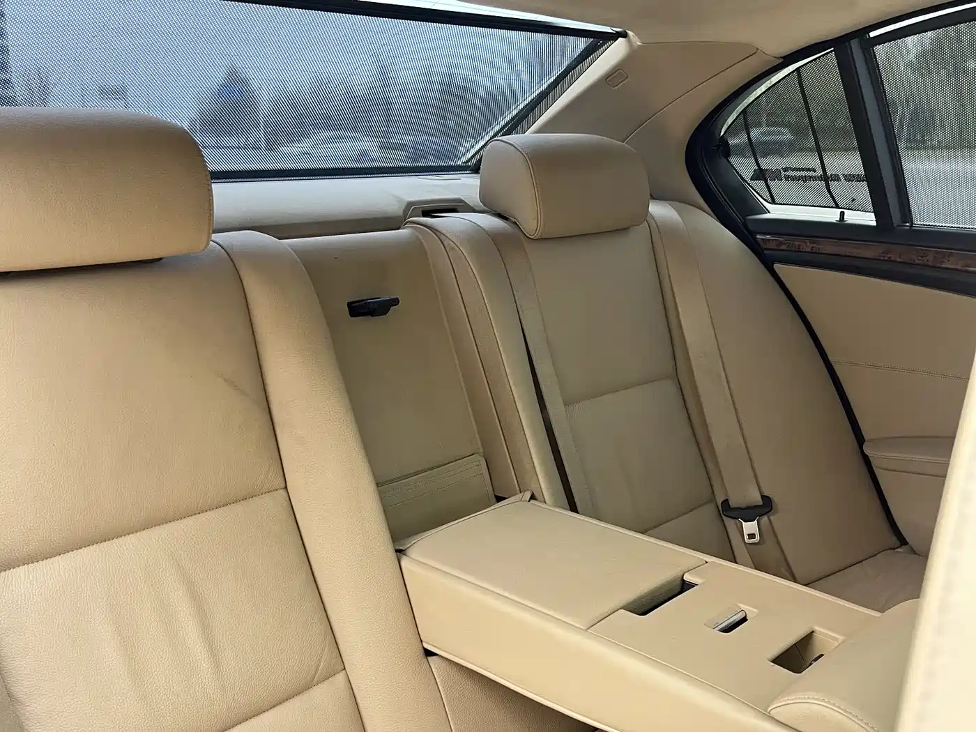 BMW 5 Series 2009 Model 525Li Luxury фото 16